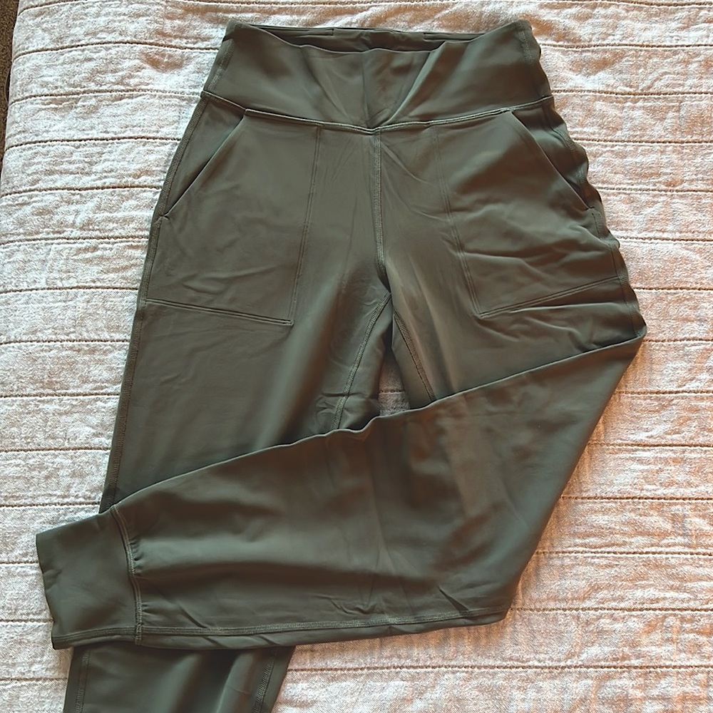 Lululemon Align Joggers - Grey Sage